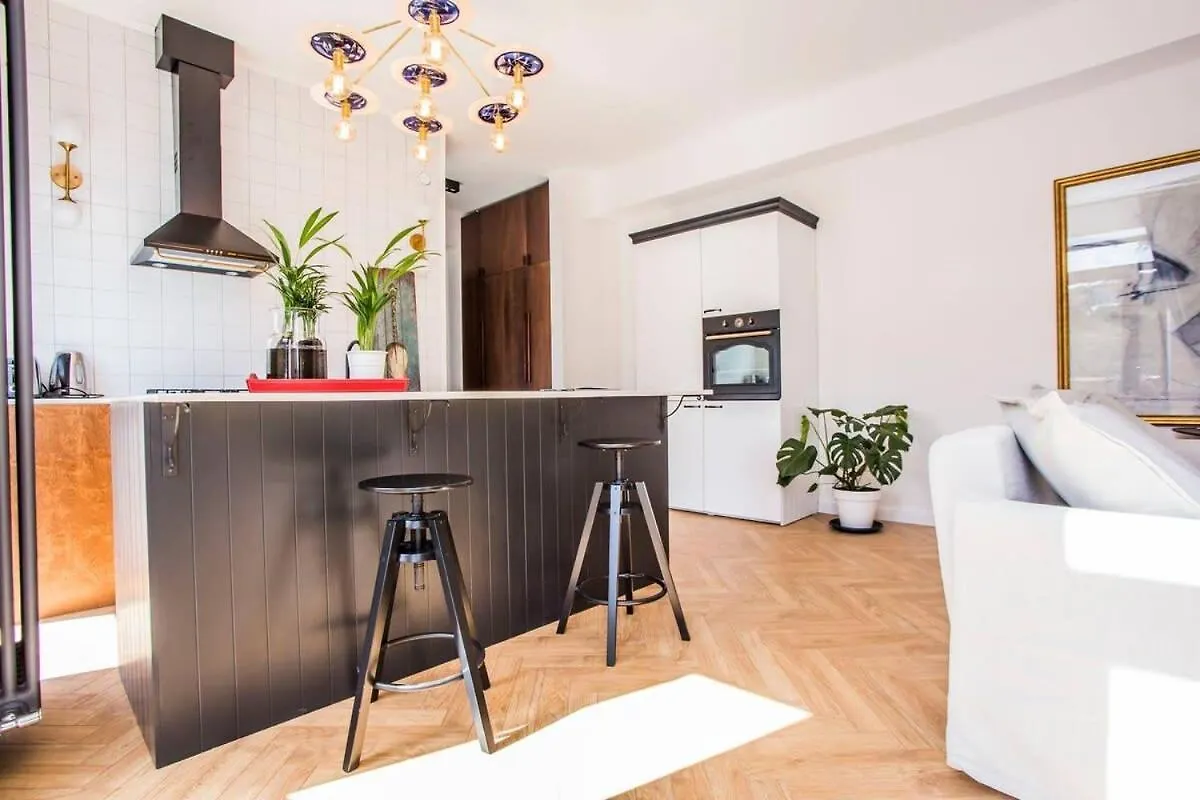 3-Person Apartment - By Wehost Tbilisi