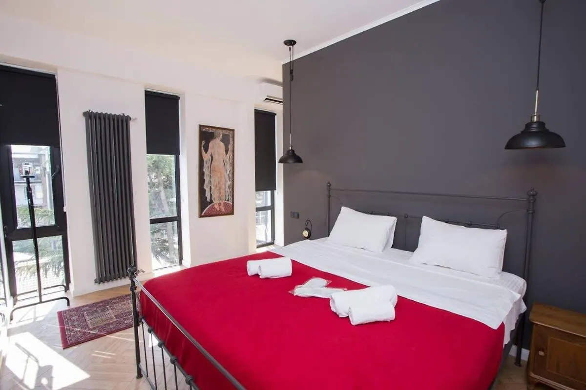 3-Person Apartment - By Wehost Tbilisi